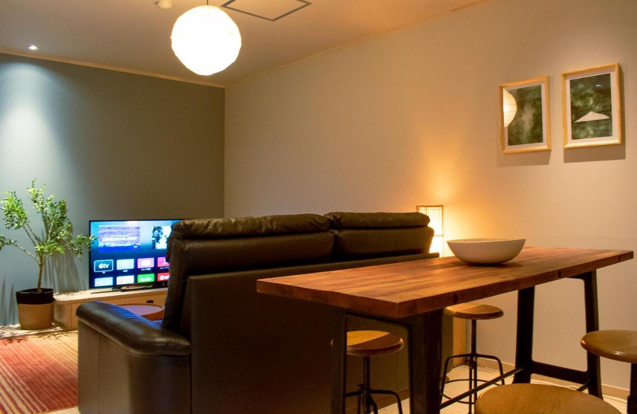 האקובה Wadano Gateway Suites & Apartments מראה חיצוני תמונה