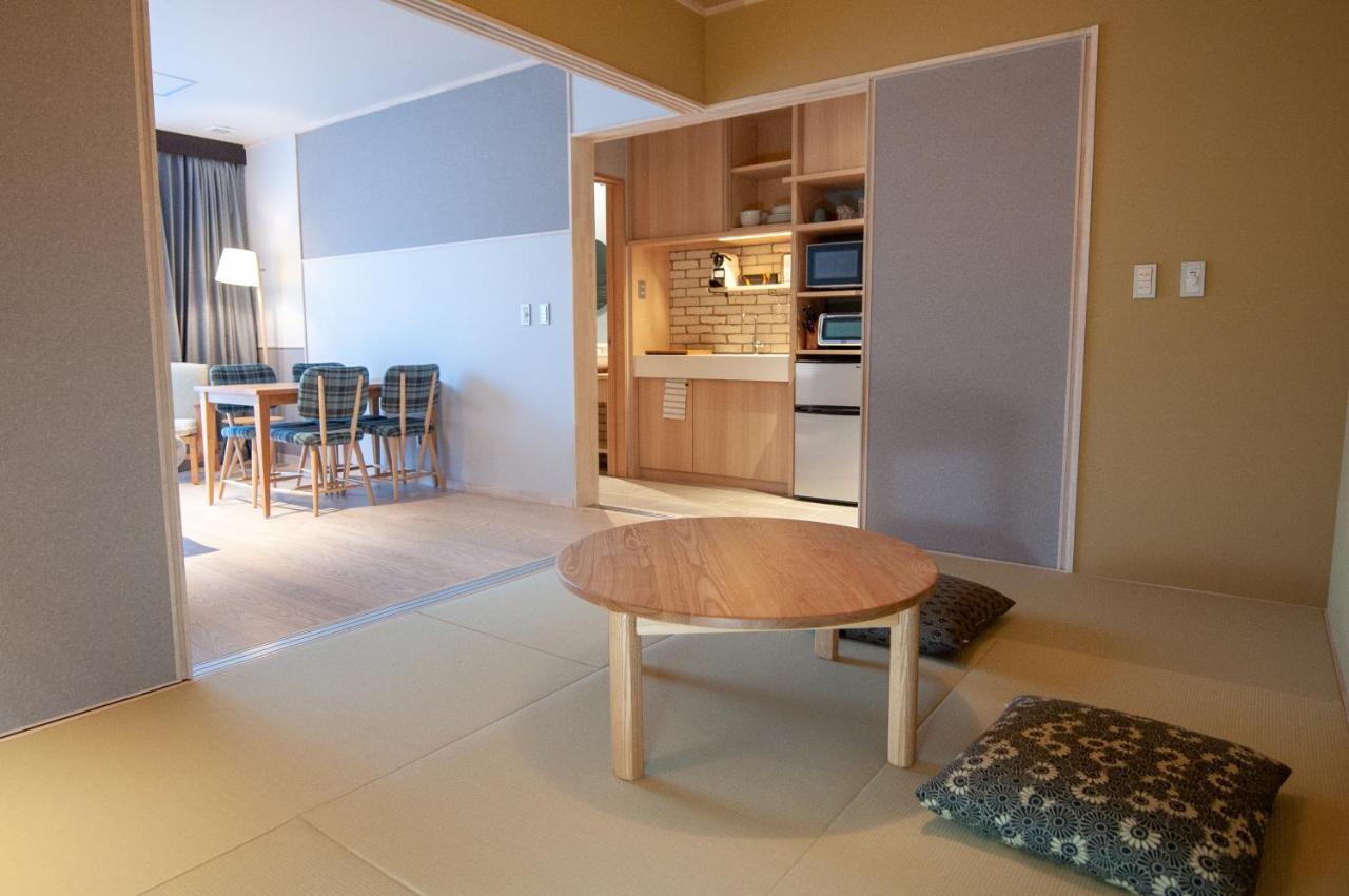 האקובה Wadano Gateway Suites & Apartments מראה חיצוני תמונה